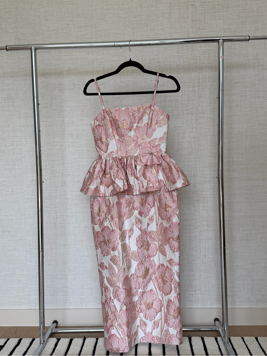 Patbo Pink Floral Maxi Dress With Peplum